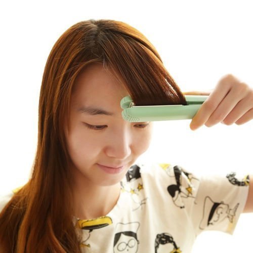 Mini Hair Straightener Specially Designed for Teenagers Multicolor
